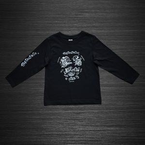 Detské tričko s dlhým rukávom, čierna tričko s dlhým rukávom, čierna metalové tričko s dlhým rukávom, rockové tričko s dlhým rukávom, hororové tričko s dlhým rukávom, čierna detská móda, detský metal, metal, horor, hororová móda pre deti, čierny detský textil, MC, metalcrue, metal crue, čierny textil, metalové tričko, detské metalové tričko, detské hororové tričko, čierne tričko, detské tričko, čierne veci pre deti